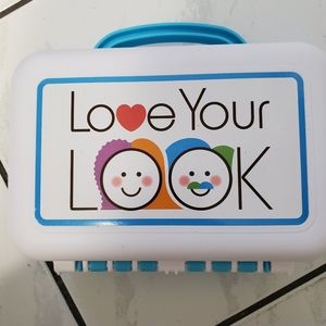 Melissa & Doug Toy Makeup Case